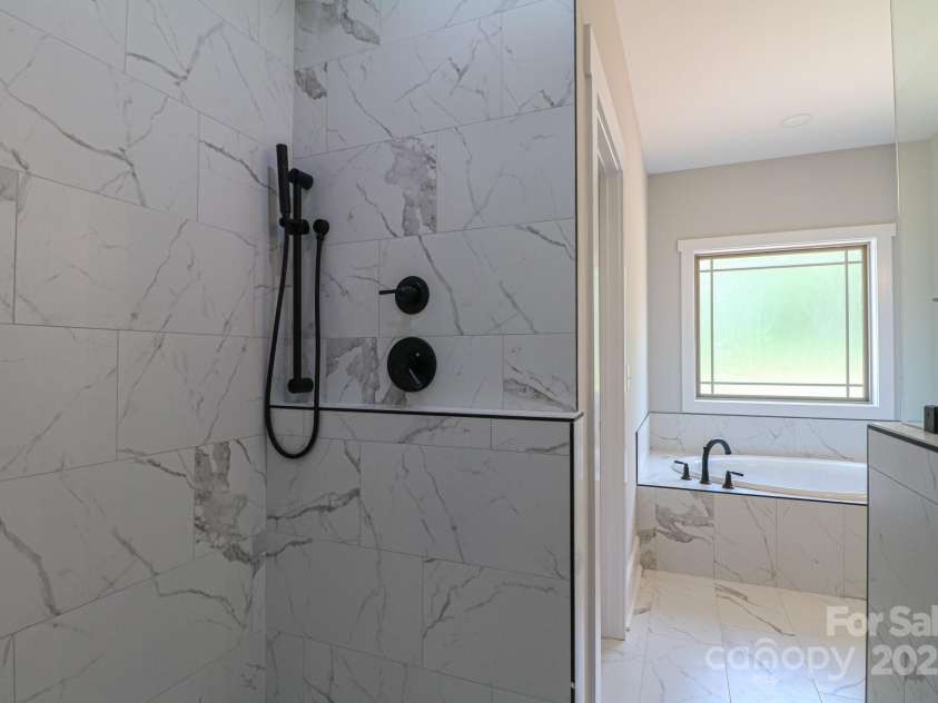 1070 Castle Mill Lane, Salisbury, NC 28145.  MLS# CAR4275471, YatesRealty ID 30396. 