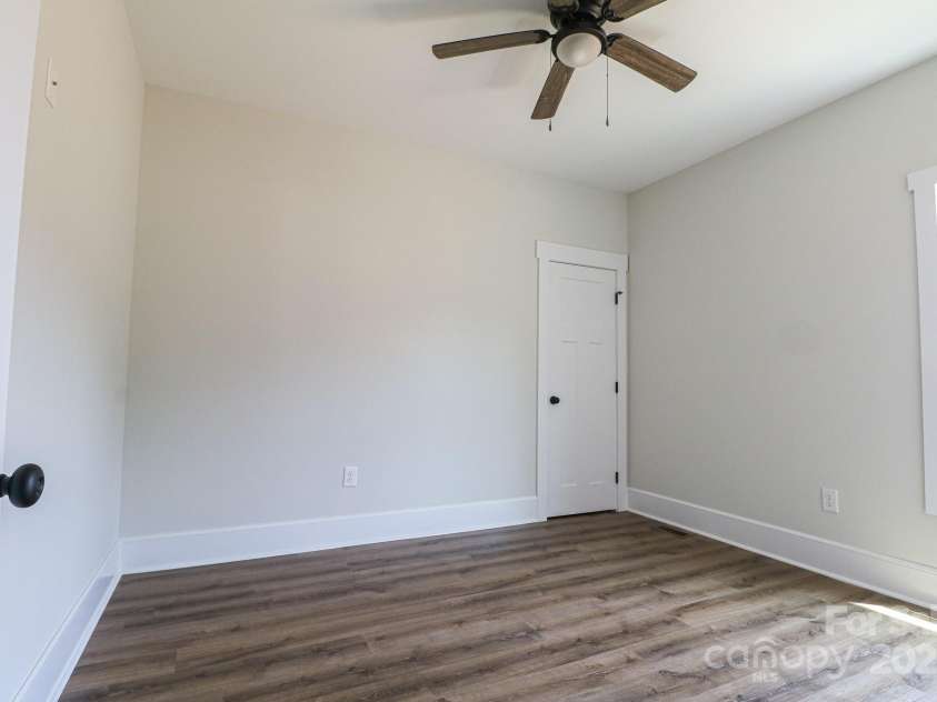 1070 Castle Mill Lane, Salisbury, NC 28145.  MLS# CAR4275471, YatesRealty ID 30396. 