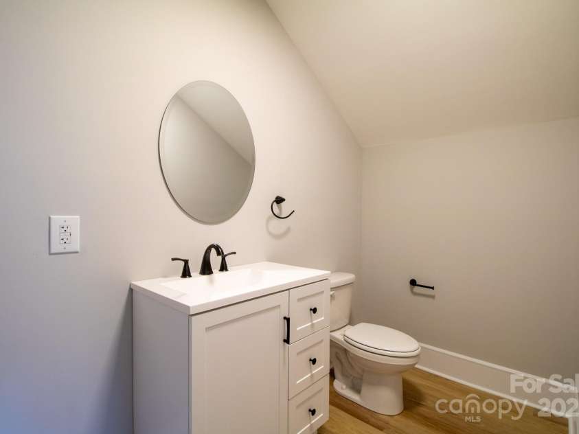 1070 Castle Mill Lane, Salisbury, NC 28145.  MLS# CAR4275471, YatesRealty ID 30396. Added half bath