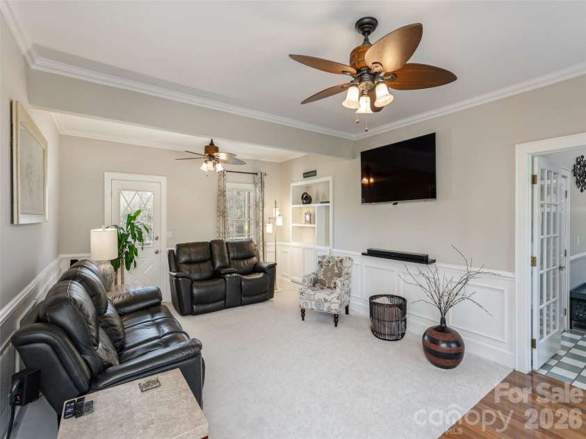514 Whispering Hills Drive, Hendersonville, NC 28792.  MLS# CAR4330403, YatesRealty ID 30396. 