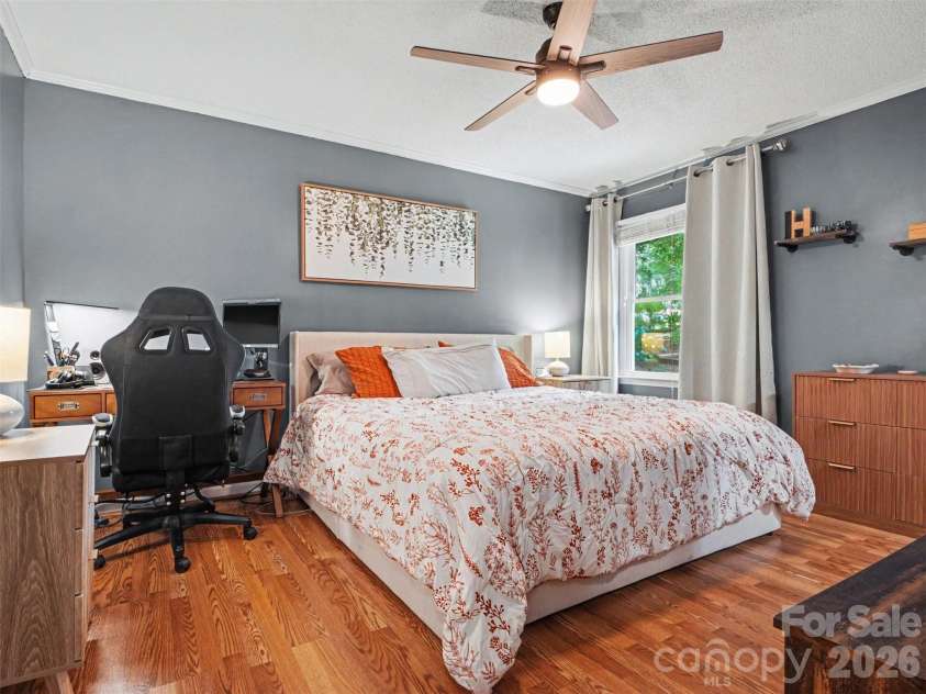 1009 Autumn Lane, Concord, NC 28025.  MLS# CAR4390937, YatesRealty ID 30399. 