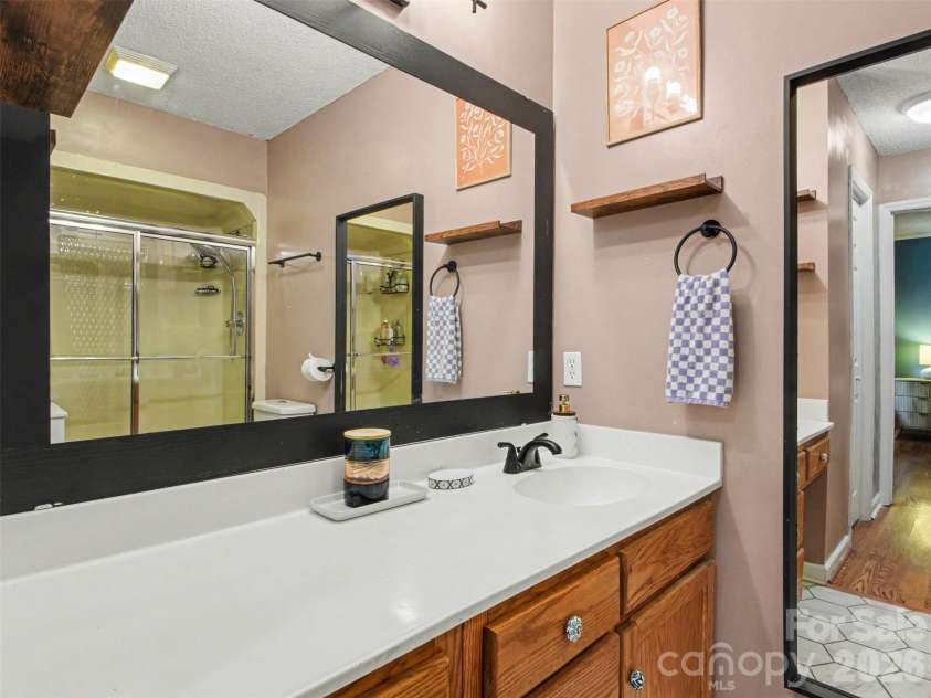 1009 Autumn Lane, Concord, NC 28025.  MLS# CAR4390937, YatesRealty ID 30399. 