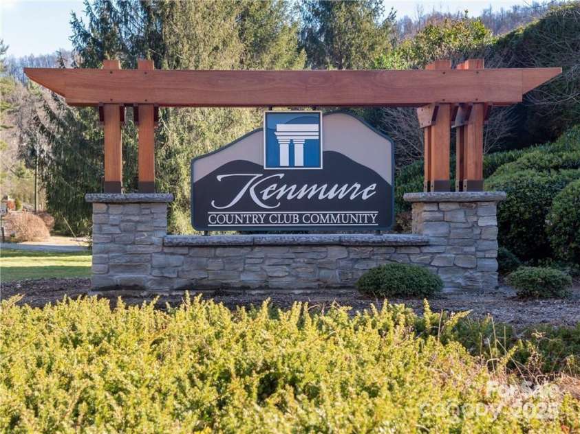 301 Winding Meadows Drive, Flat Rock, NC 28731.  MLS# CAR4286290, YatesRealty ID 30399. 