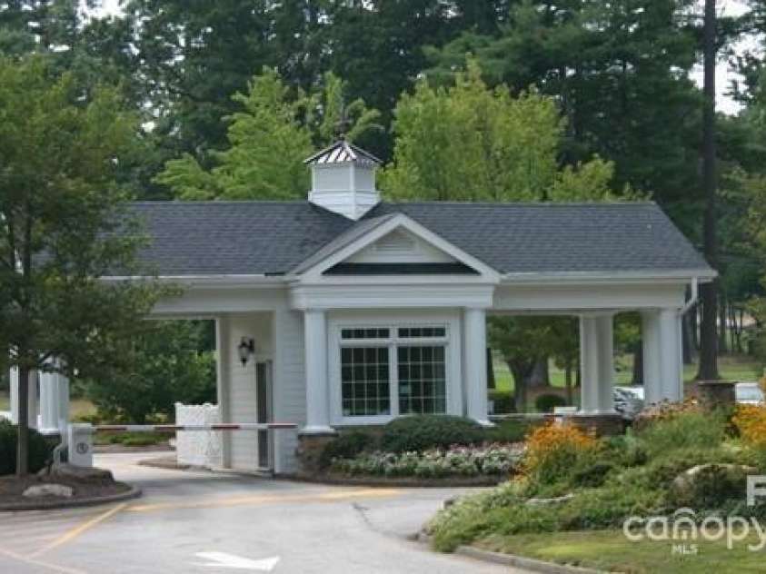 301 Winding Meadows Drive, Flat Rock, NC 28731.  MLS# CAR4286290, YatesRealty ID 30399. 