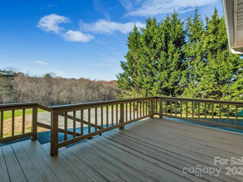 2468 Zephyr Mountain Park Road, State Road, NC 28676.  MLS# CAR4204664, YatesRealty ID 304. 