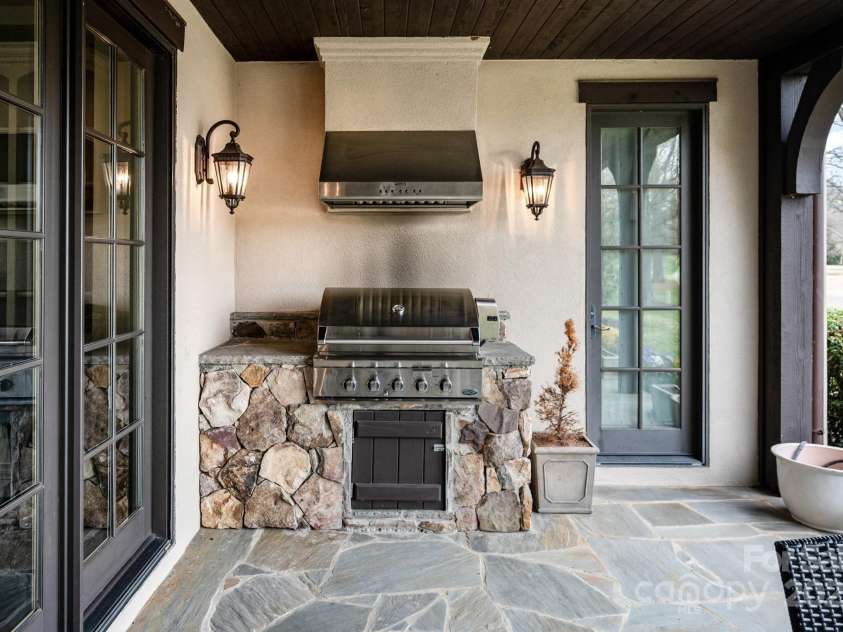 314 Royal Crescent Lane, Waxhaw, NC 28173.  MLS# CAR4227648, YatesRealty ID 3040. 