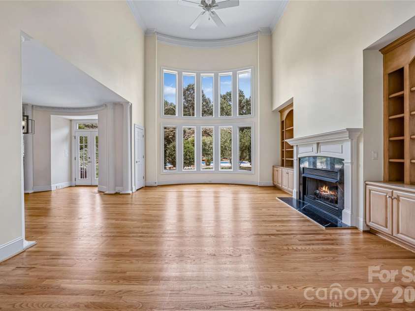 4305 Mourning Dove Drive, Matthews, NC 28104.  MLS# CAR4391017, YatesRealty ID 30402. 