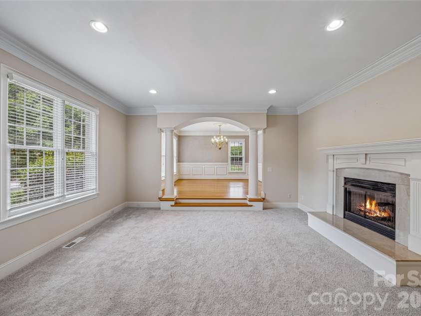 4305 Mourning Dove Drive, Matthews, NC 28104.  MLS# CAR4391017, YatesRealty ID 30402. 