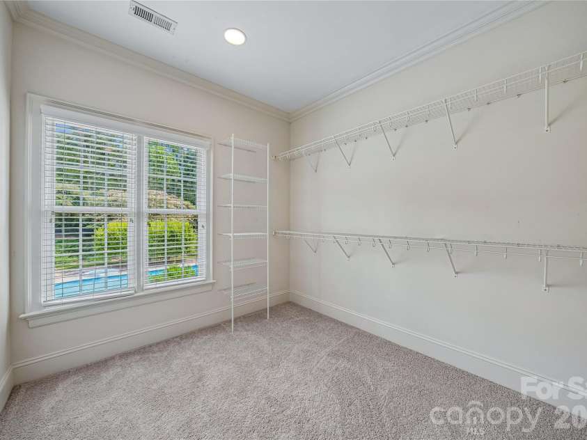 4305 Mourning Dove Drive, Matthews, NC 28104.  MLS# CAR4391017, YatesRealty ID 30402. 