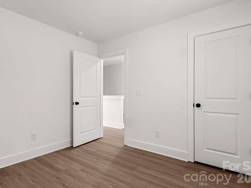 114 Indian Wells Court, Harmony, NC 28634.  MLS# CAR4354315, YatesRealty ID 30403. 