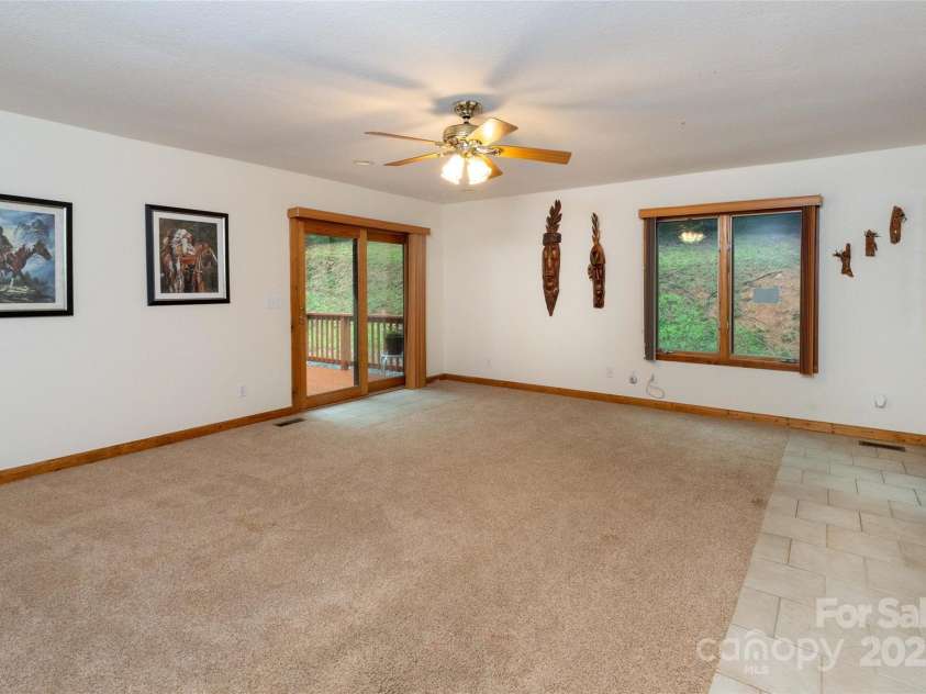 112 Hawks Nest Ridge, Cullowhee, NC 28723.  MLS# CAR4288989, YatesRealty ID 30404. 