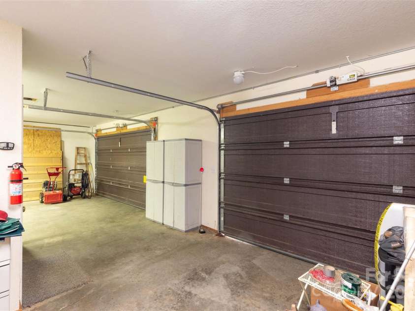 112 Hawks Nest Ridge, Cullowhee, NC 28723.  MLS# CAR4288989, YatesRealty ID 30404. 