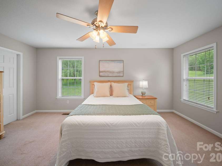 77 Sherry Lane, Leicester, NC 28748.  MLS# CAR4366038, YatesRealty ID 30405. 