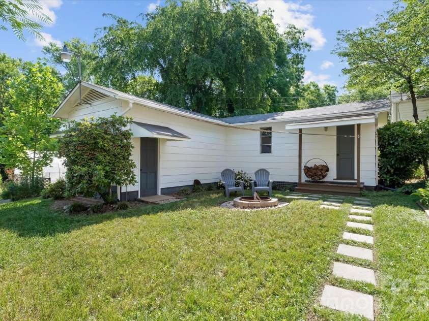354 Bost Street, Statesville, NC 28677.  MLS# CAR4344460, YatesRealty ID 30407. Detached garage with heated workshop