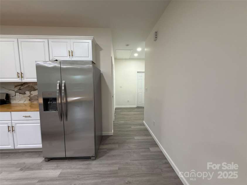 820 Hillsfarm Street, Lenoir, NC 28645.  MLS# CAR4289523, YatesRealty ID 30407. 