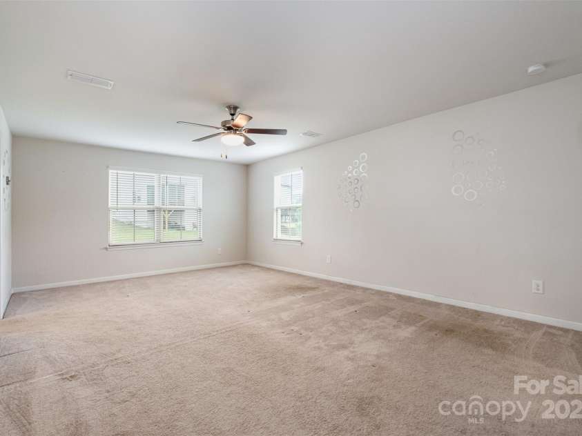1649 Scarbrough Circle, Concord, NC 28025.  MLS# CAR4289549, YatesRealty ID 30409. 