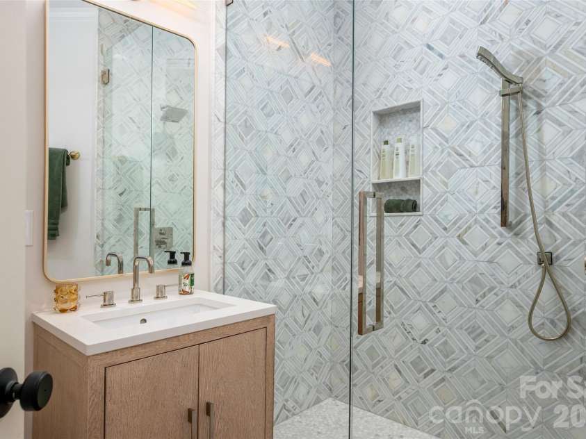 15123 Mcknitt Lane, Charlotte, NC 28277.  MLS# CAR4349138, YatesRealty ID 3041. 