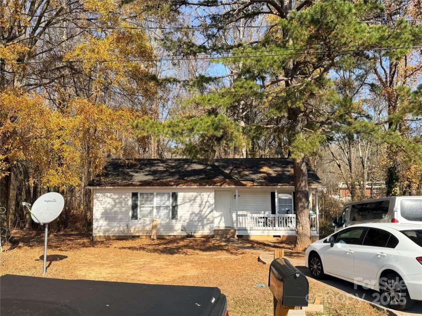 2628 Old Wilkesboro Road, Salisbury, NC 28144.  MLS# CAR4322882, YatesRealty ID 3041. 