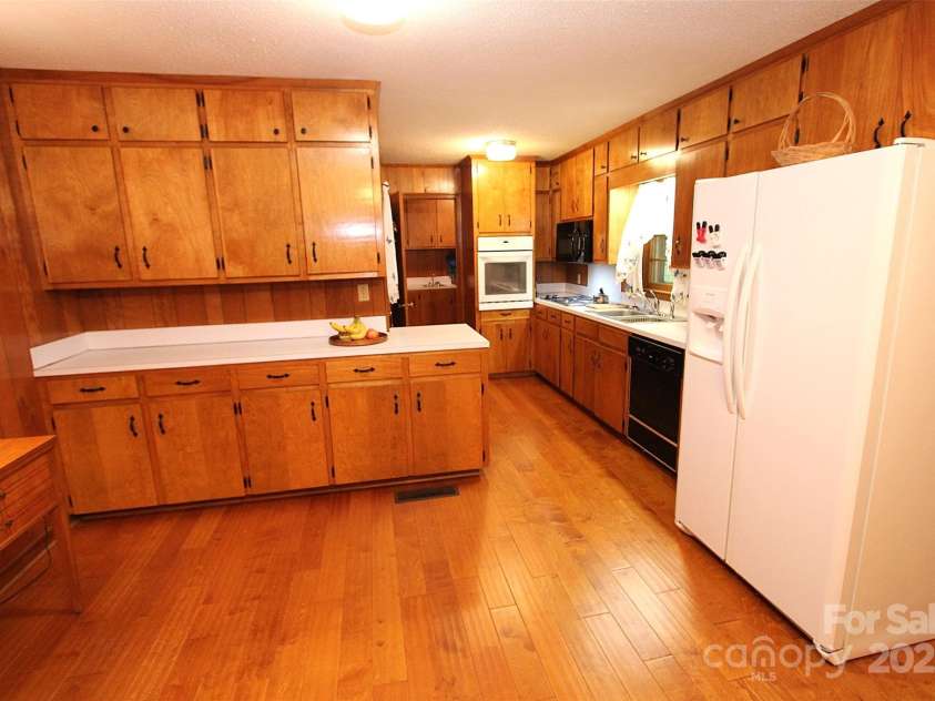 314 Moore Street, Morven, NC 28119.  MLS# CAR4285350, YatesRealty ID 30411. 