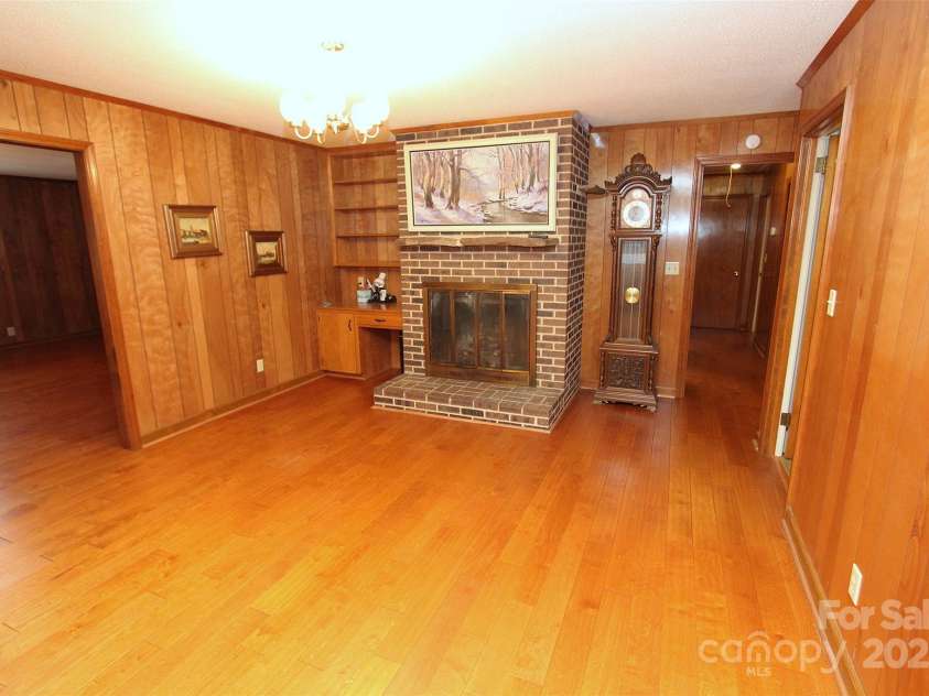 314 Moore Street, Morven, NC 28119.  MLS# CAR4285350, YatesRealty ID 30411. 