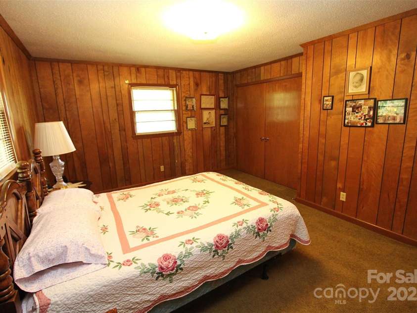 314 Moore Street, Morven, NC 28119.  MLS# CAR4285350, YatesRealty ID 30411. 