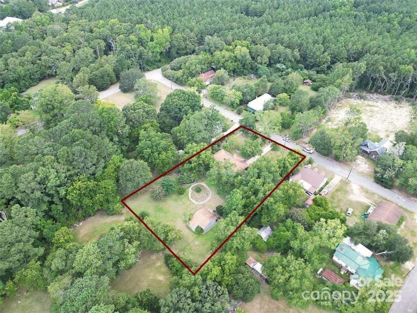 314 Moore Street, Morven, NC 28119.  MLS# CAR4285350, YatesRealty ID 30411. 