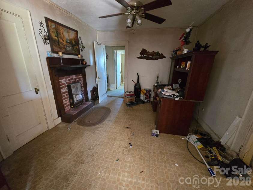 840 Skinner Road, Shelby, NC 28152.  MLS# CAR4382794, YatesRealty ID 30411. 
