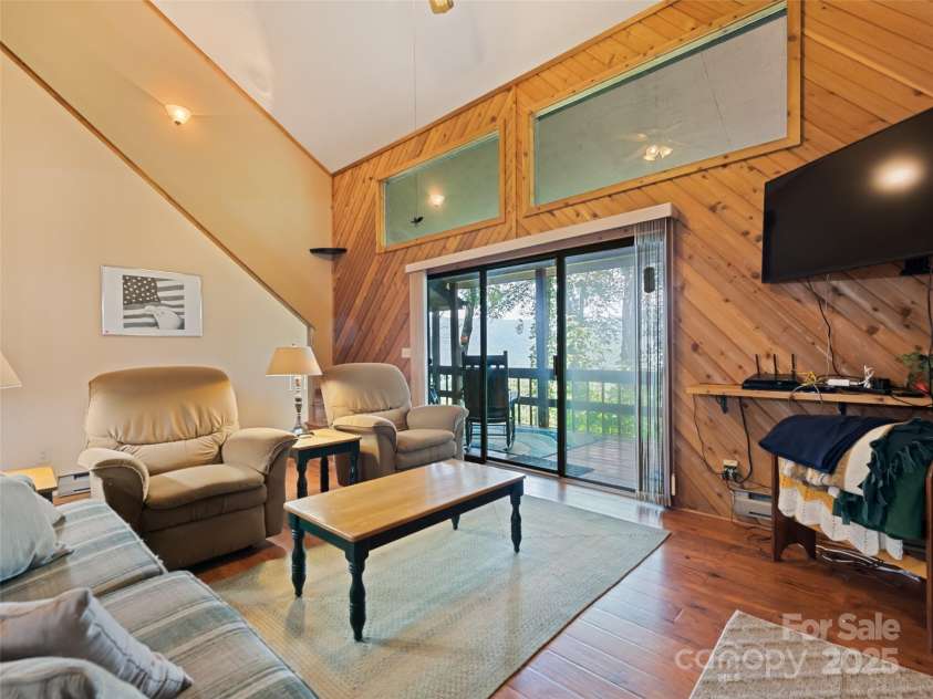 1672 Summit Drive, Maggie Valley, NC 28751.  MLS# CAR4288265, YatesRealty ID 30413. 