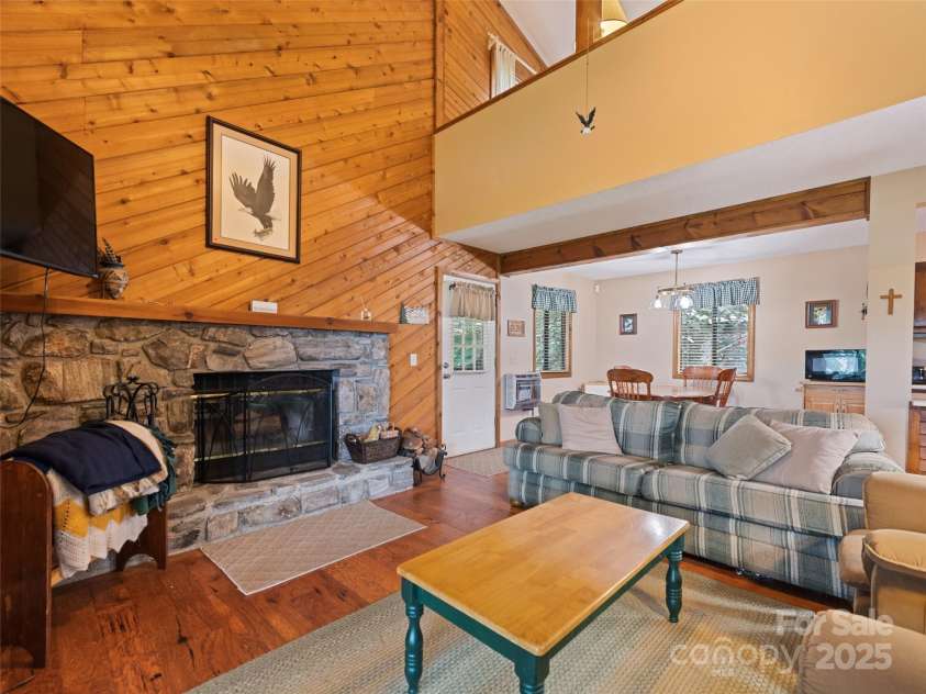 1672 Summit Drive, Maggie Valley, NC 28751.  MLS# CAR4288265, YatesRealty ID 30413. 
