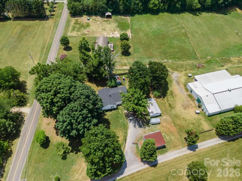 610 Helton Road, Cherryville, NC 28021.  MLS# CAR4400515, YatesRealty ID 30414. 