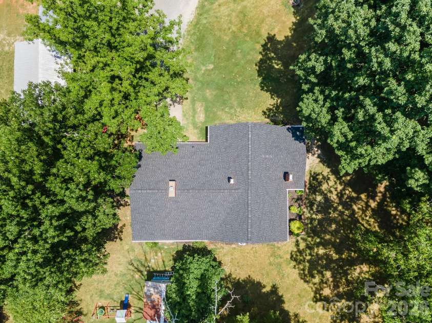 610 Helton Road, Cherryville, NC 28021.  MLS# CAR4400515, YatesRealty ID 30414. 
