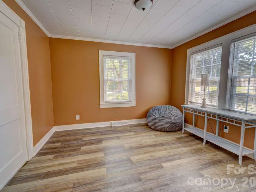 610 Helton Road, Cherryville, NC 28021.  MLS# CAR4427213, YatesRealty ID 30414. 