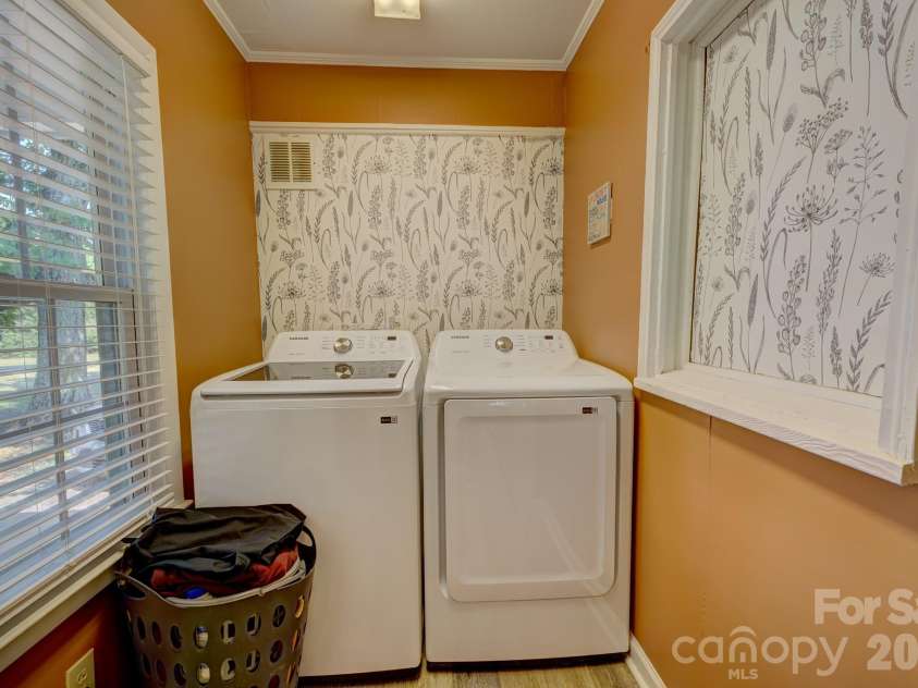 610 Helton Road, Cherryville, NC 28021.  MLS# CAR4427213, YatesRealty ID 30414. 