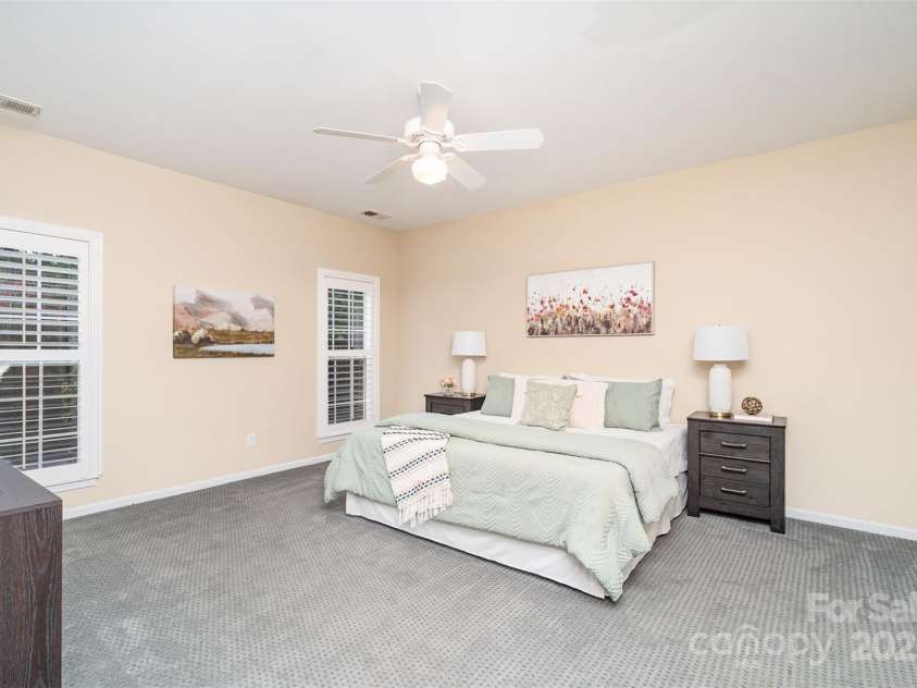 10349 Linksland Drive, Huntersville, NC 28078.  MLS# CAR4224552, YatesRealty ID 30417. Main Level Primary