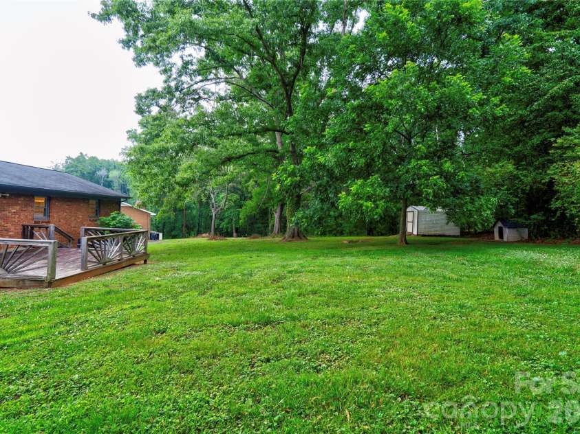 1323 Lakewood Drive, Shelby, NC 28150.  MLS# CAR4391623, YatesRealty ID 30418. Back Yard