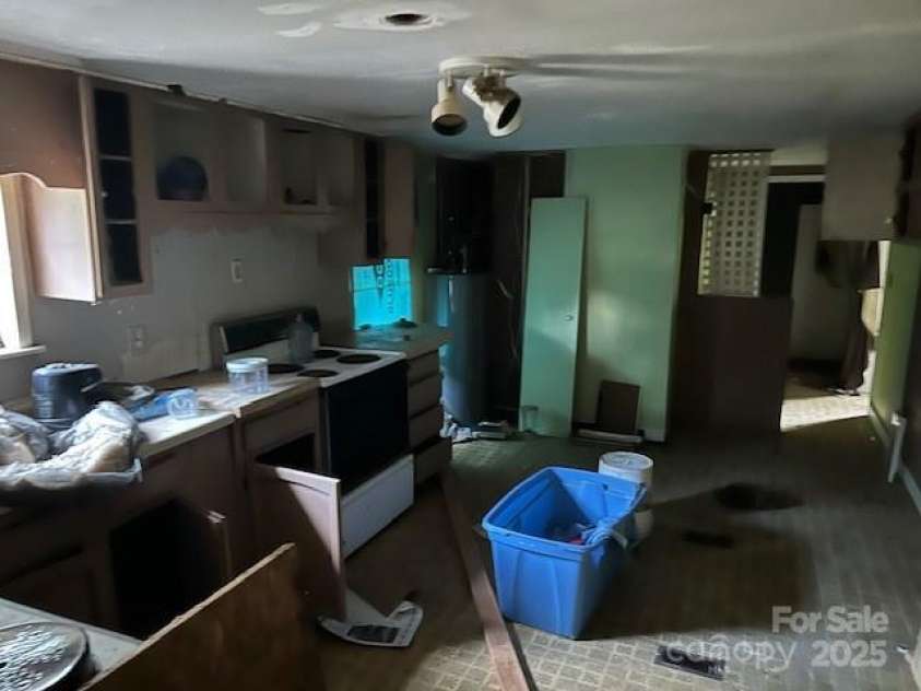 513 Boss Moore Road, Ellenboro, NC 28040.  MLS# CAR4283404, YatesRealty ID 30418. 