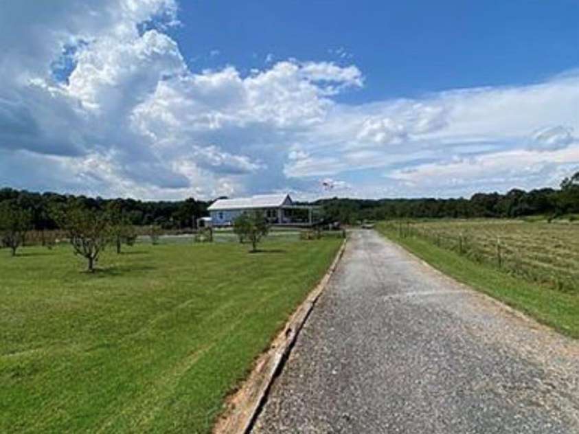 6042 Heavner Road, Vale, NC 28168.  MLS# CAR4393236, YatesRealty ID 30419. 