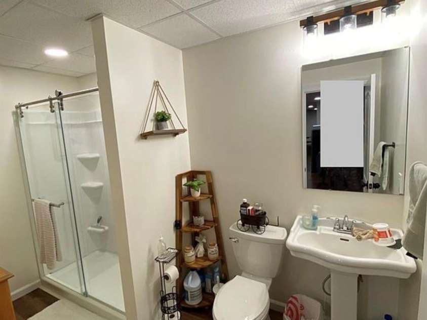 6042 Heavner Road, Vale, NC 28168.  MLS# CAR4393236, YatesRealty ID 30419. Primary Second Bathroom 