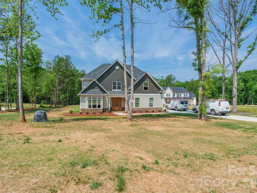 227 Heartland Drive, Rock Hill, SC 29732.  MLS# CAR4386282, YatesRealty ID 3042. 