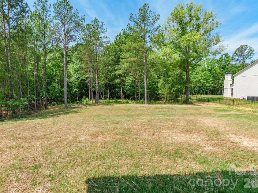 227 Heartland Drive, Rock Hill, SC 29732.  MLS# CAR4386282, YatesRealty ID 3042. 