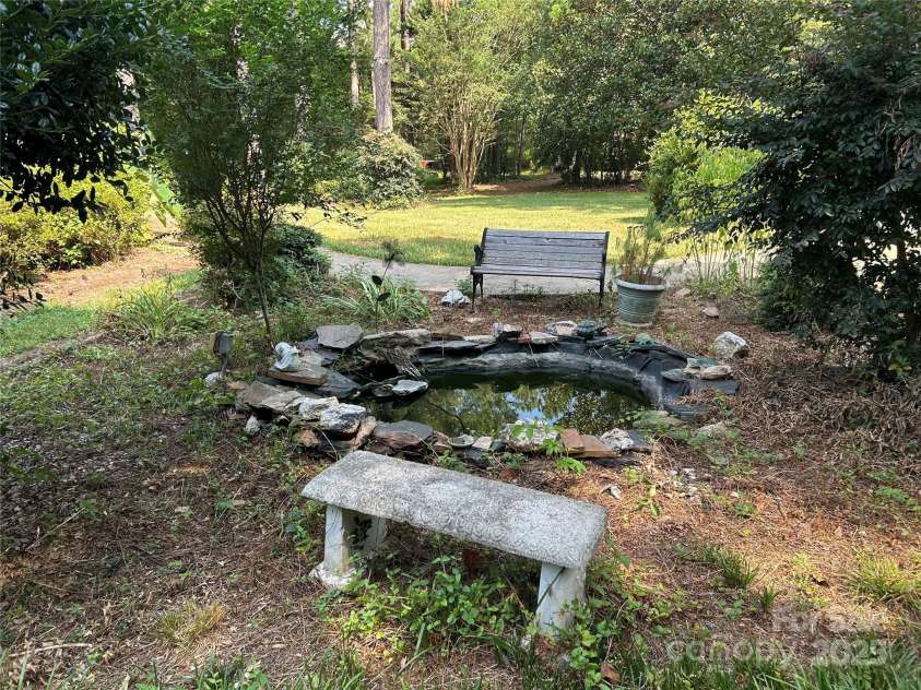 124 Blue Ridge Drive, Rutherfordton, NC 28139.  MLS# CAR4279843, YatesRealty ID 30420. 