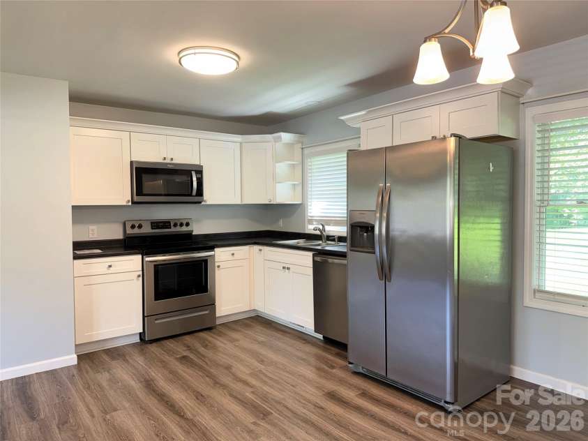 84 Hunt Drive, Nebo, NC 28761.  MLS# CAR4387996, YatesRealty ID 30420. 