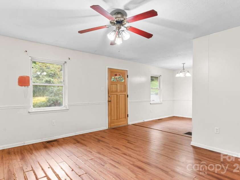 1 Eastcrest Drive, Fairview, NC 28730.  MLS# CAR4281826, YatesRealty ID 30421. Living room