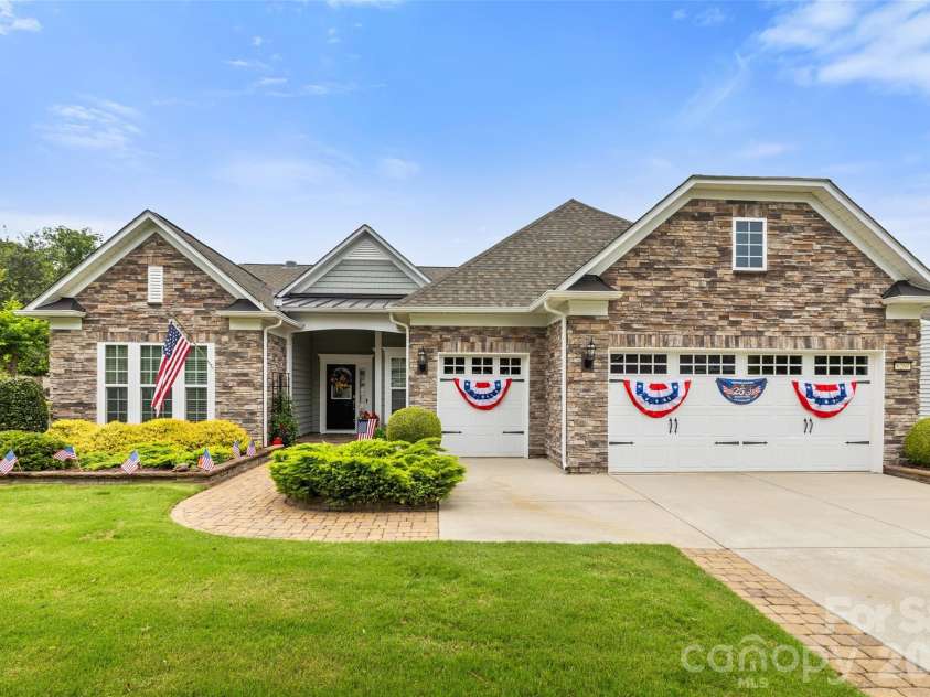 6260 Jack Thomas Drive, Indian Land, SC 29707.  MLS# CAR4391906, YatesRealty ID 30421. 