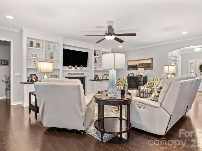 6260 Jack Thomas Drive, Indian Land, SC 29707.  MLS# CAR4391906, YatesRealty ID 30421. 