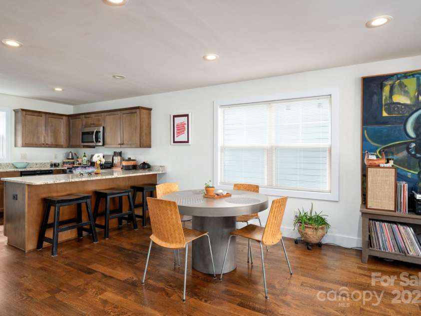 30 Greenwood Fields Drive, Asheville, NC 28804.  MLS# CAR4284220, YatesRealty ID 30424. Large Dining Area