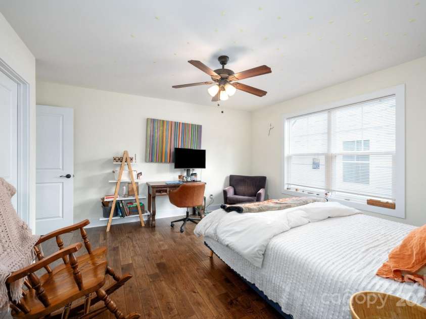 30 Greenwood Fields Drive, Asheville, NC 28804.  MLS# CAR4284220, YatesRealty ID 30424. Upstairs Bedroom