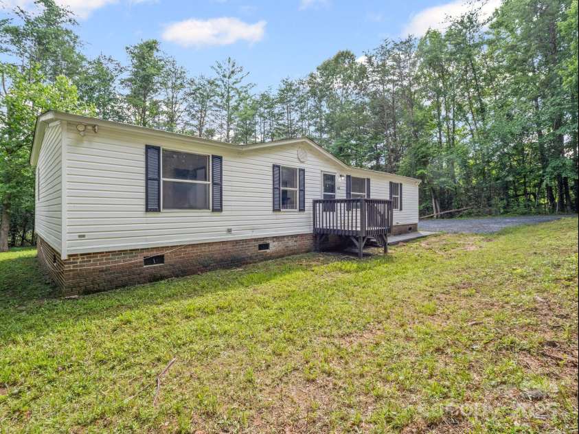 2270 Hartland Forest Drive, Morganton, NC 28655.  MLS# CAR4273300, YatesRealty ID 30426. 