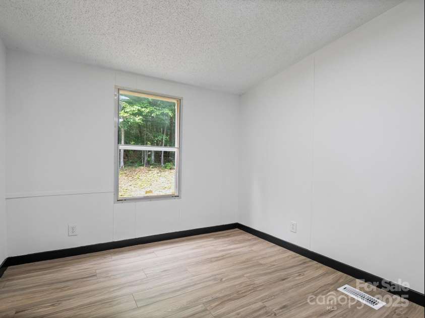 2270 Hartland Forest Drive, Morganton, NC 28655.  MLS# CAR4273300, YatesRealty ID 30426. 