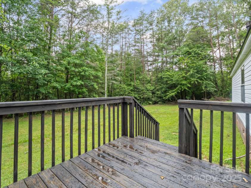 2270 Hartland Forest Drive, Morganton, NC 28655.  MLS# CAR4273300, YatesRealty ID 30426. 